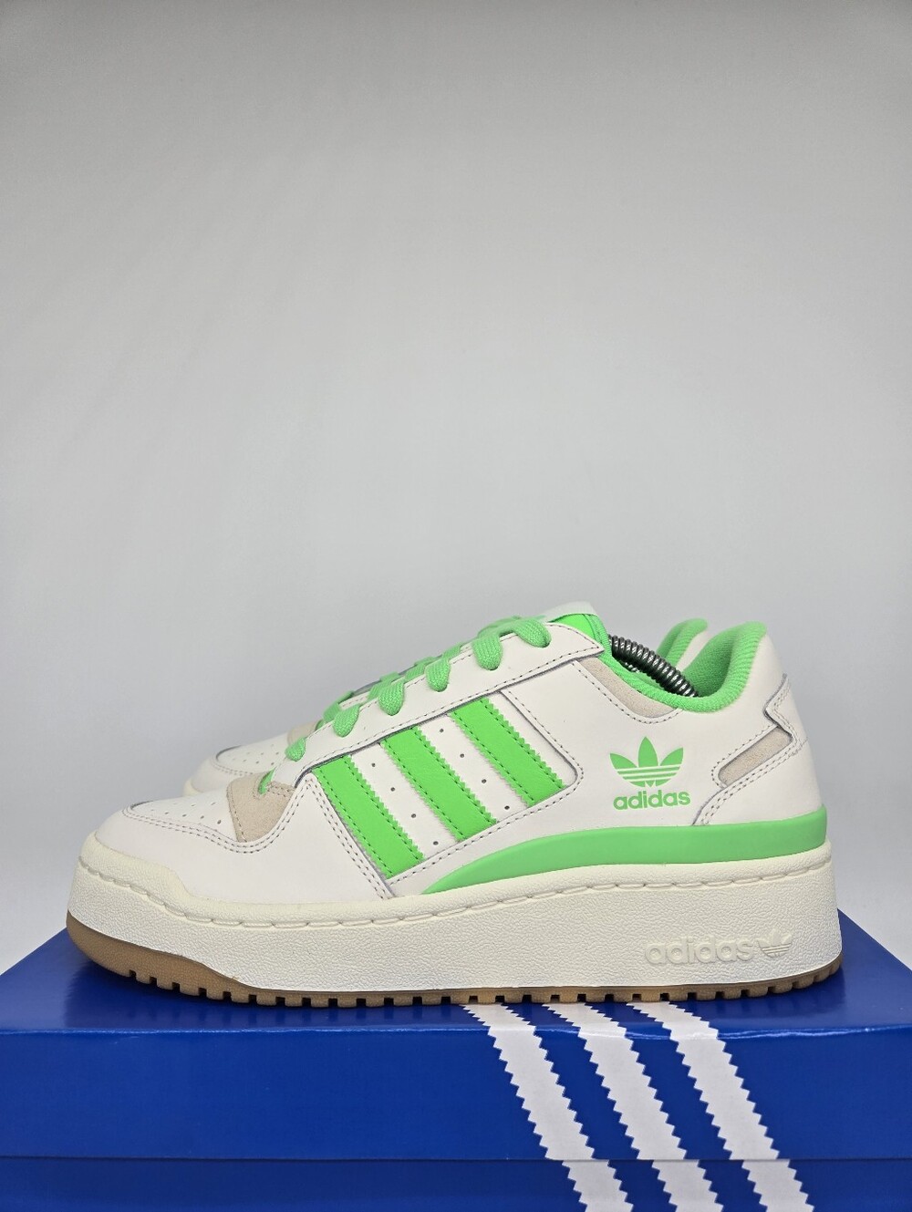 Adidas Women's Forum Bold Stripes JR0485 White Green Shoes Size 7.5